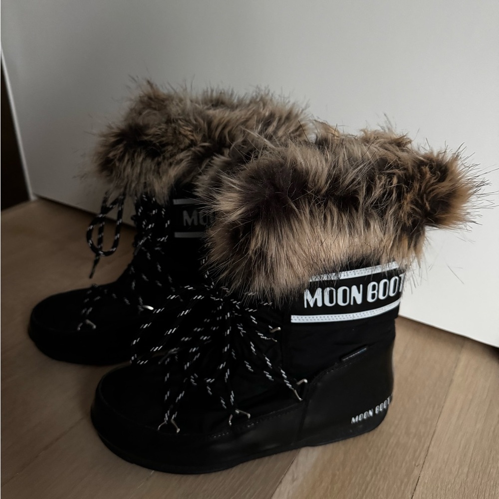 Moon Boot Women's Fur Winter Boots